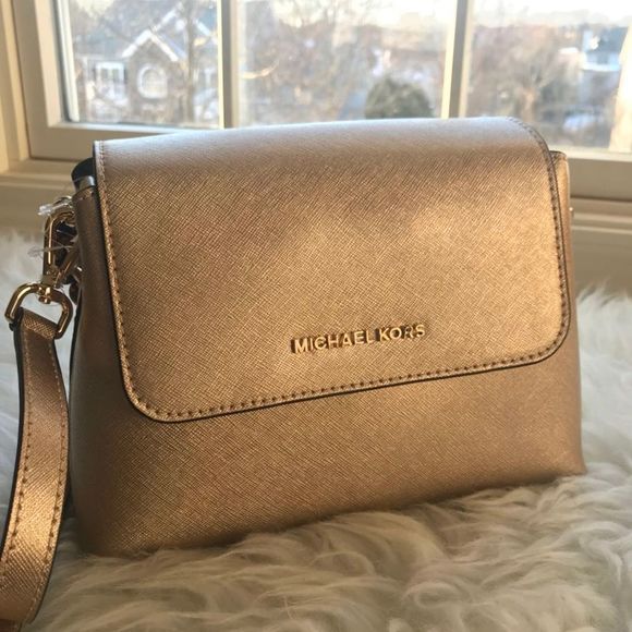 NWT Michael Kors Portia Small Crossbody Satchel Leather SHOULDER BAG SOFIA - Picture 2 of 4